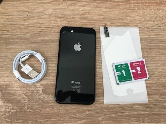Apple iPhone 8 64GB Space Grey - 4