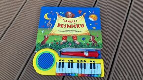 DETSKA KNIHA S KLAVIROM a dalsie - 4