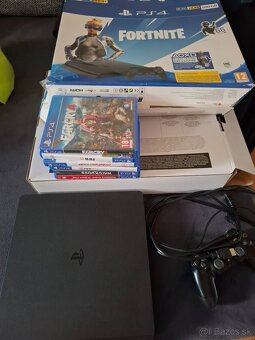 Predám playstation 4 - 4