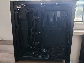 Ryzen 7 RX7800XT - 4