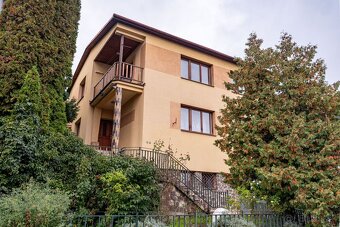 NA PREDAJ 6 IZBOVÝ RODINNÝ DOM S DVOMI BYTOVÝMI JEDNOTKAMI | - 4