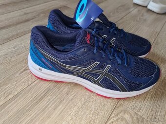 asics 40,5 nove v krabici - 4