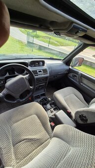 Predám Mitsubishi Pajero 3.0 V6 - 4