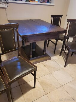 Starožitný rozťahovaci stôl a stoličky - 4