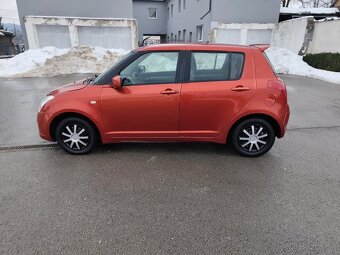 Predám suzuki swift - 4