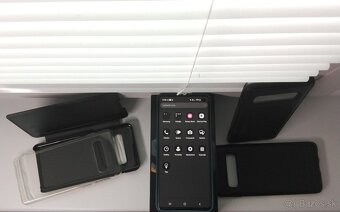 Samsung Galaxy S10 128 GB - 4