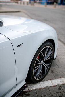 Napis logo AUDI V6T V8T oznacenie na blatnik - 4
