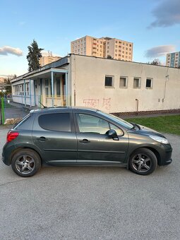 Peugeot 207 - 4
