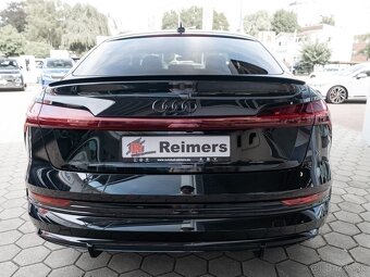 Audi e-tron 300 kW quattro S-Line Black Edition - 4