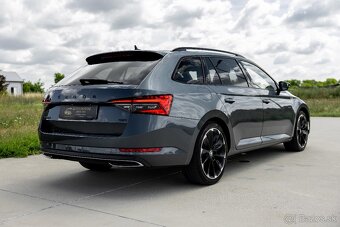 Superb Combi SPORTLINE 2.0TDI DSG 4x4 - 4