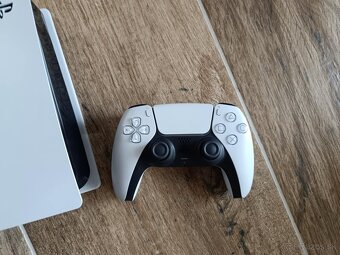 Playstation 5 Pro + mechanika - 4
