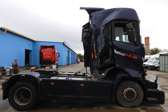 SCANIA S 450 NÁHRADNÉ DIELY - 4