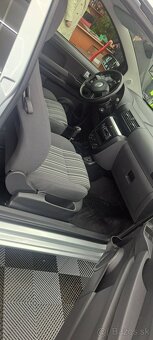 Predám volkswagen Fox - 4