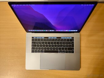 MacBook Pro 15 2017 | Core i7 • 16GB • 512GB SSD - 4