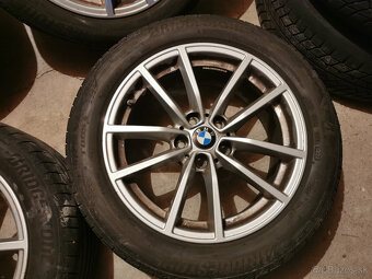 BMW 3 (G20) - originál 17" alu disky s letnými pneu DOT 22 - 4