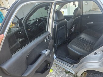 Kia Sportage - 4