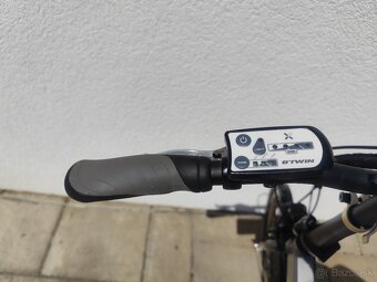 Skladací elektrický bicykel btwin e-hoptown 500 - 4