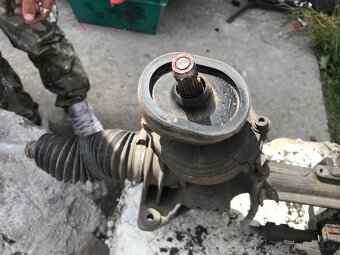 Elektrické servo radenie Passat b6 2.0tdi 125kw manuál - 4