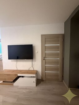 REZERVOVANÉ Priestranný 2,5-izbový byt s balkónom po komplet - 4