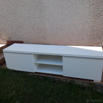 Komoda pod TV - 4