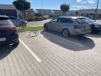 Parkovacie miesto štvrť Hroznová ul. Nové Mesto nad Váhom - 4