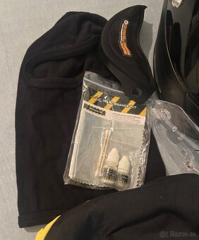 Dámska prilba na motorku - 4