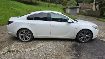 Opel Insignia 2.8 Turbo 4x4 - 4