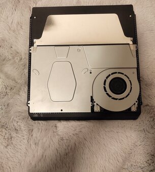 Playstation 4 Slim 500GB - 4