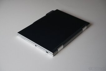 OKPad s E-Ink a klasickou obrazovkou - 4