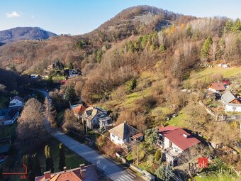 Top cena. Rodinný dom v cene pozemku v centre obci Vyhne. ok - 4
