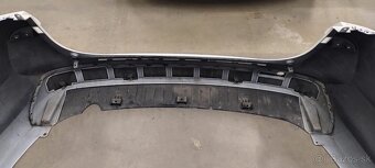 HYUNDAI i30 COMBI r.v. 2021, ZADNÝ NÁRAZNIK. - 4