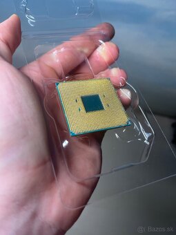 AMD Ryzen 5 3400G + originálny chladič - 4