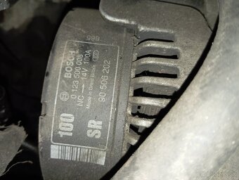 Opel Vectra b alternátor - 4