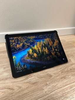 Huawei Mediapad T5 - 4