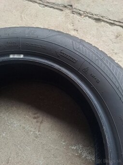 Celorocne pneumatiky 215/60 r17 100v  4seasons - 4