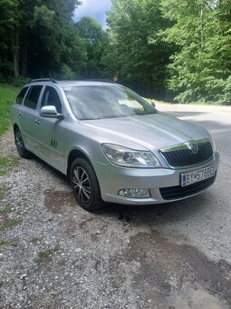 Škoda Octavia 2 Facelift combi 1.6 77 kw Elegance - 4
