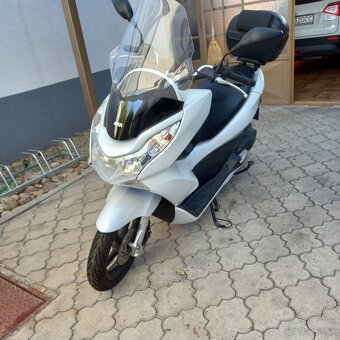 Predam skuter Honda pcx 150 - 4