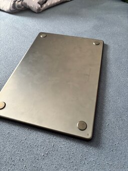 Predám nový MacBook 15” air s Apple m2 čipom - 4