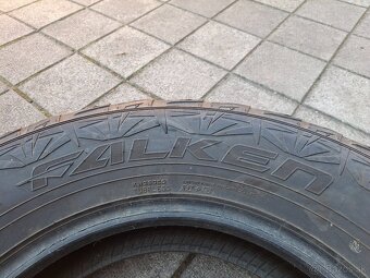 4ks 265/65 R17 FALKEN A/T - 4