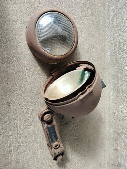 Retro svetlo - 4