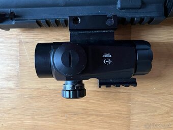 Airsoftova zbraň M4a1 - specna arms - 4
