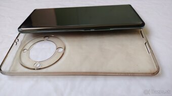 Honor - 4