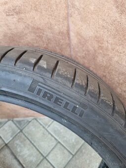 Pirelli P zero 245/35 R20 95Y - 4