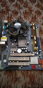 predam g31m-gs,intel e5300,3gb ram,zdroj,repro,dvd. - 4