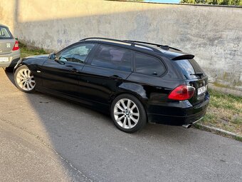 Predám na náhradné diely BMW 320d touring - 4