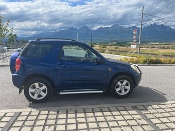 Toyota Rav 4 - 4