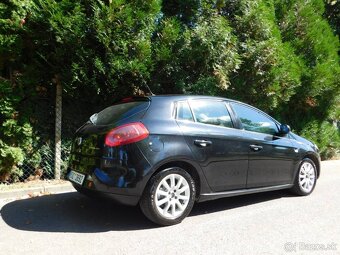 Fiat Bravo 1.4 T-JET,,výkon 110 Kw,,PĚKNÝ - 4