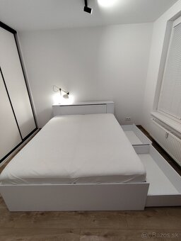 Manželská posteľ - 4