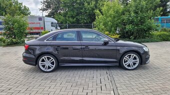 Audi A3 2.0 TFSI 190k S-line quattro S tronic - 4