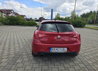 Alfa Romeo Giulietta 1,4T MultiAir 170 k Distinctive - 4